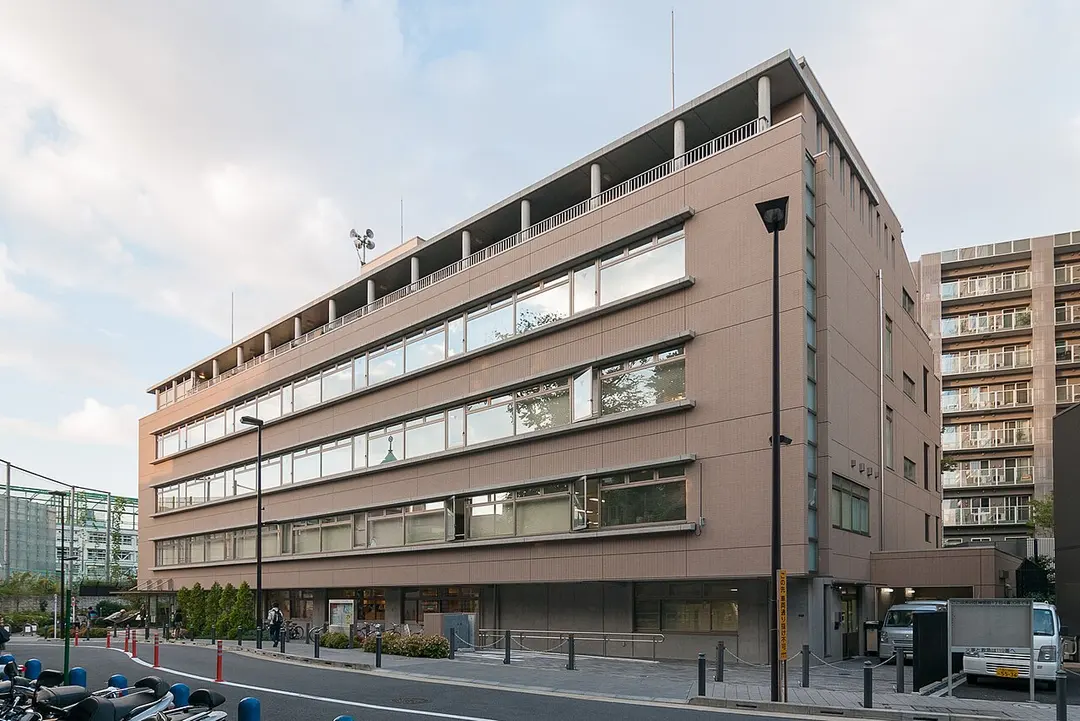 渋谷区立中央図書館