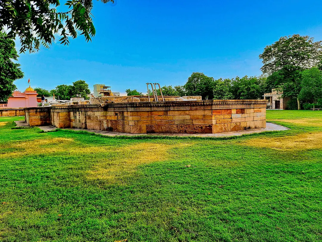 Adalaj Stepwell