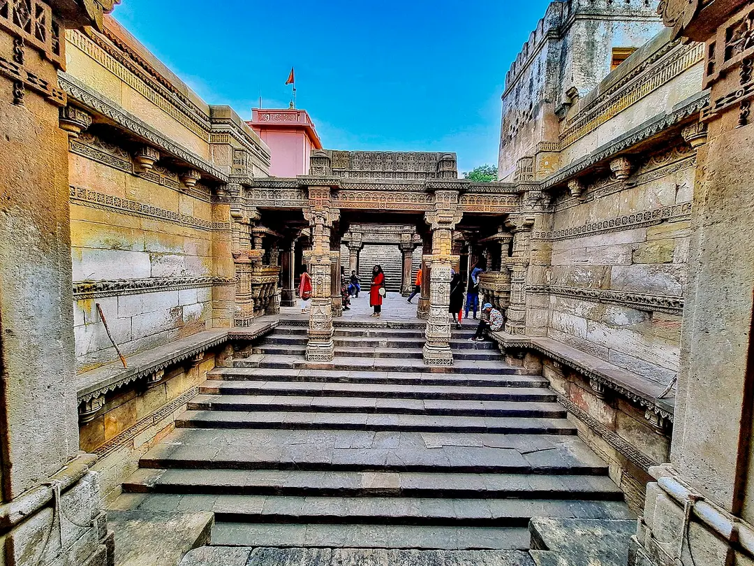 Adalaj Stepwell