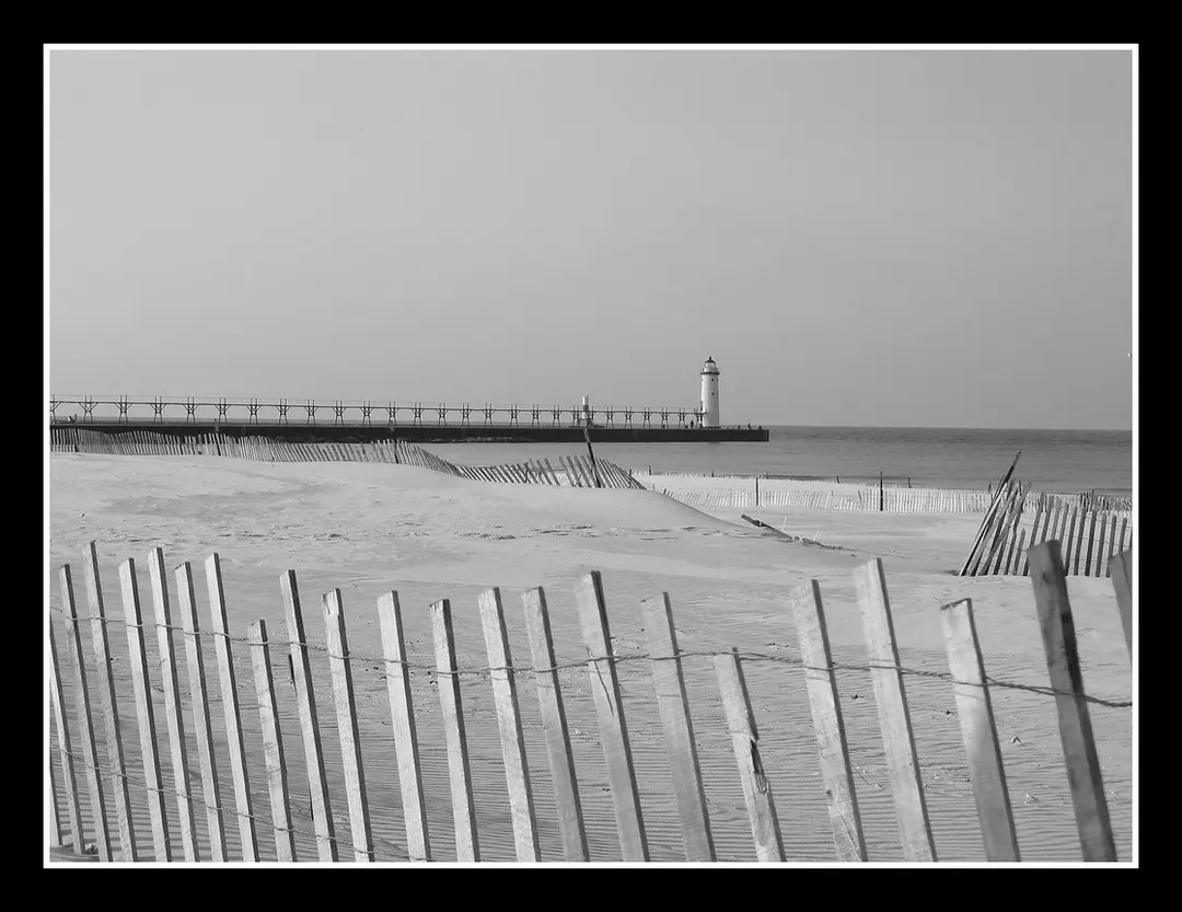 North Pierhead Light