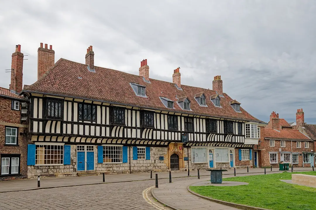 Saint William's College