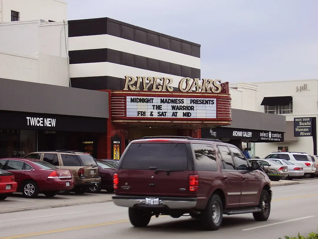 River Oaks Theater
