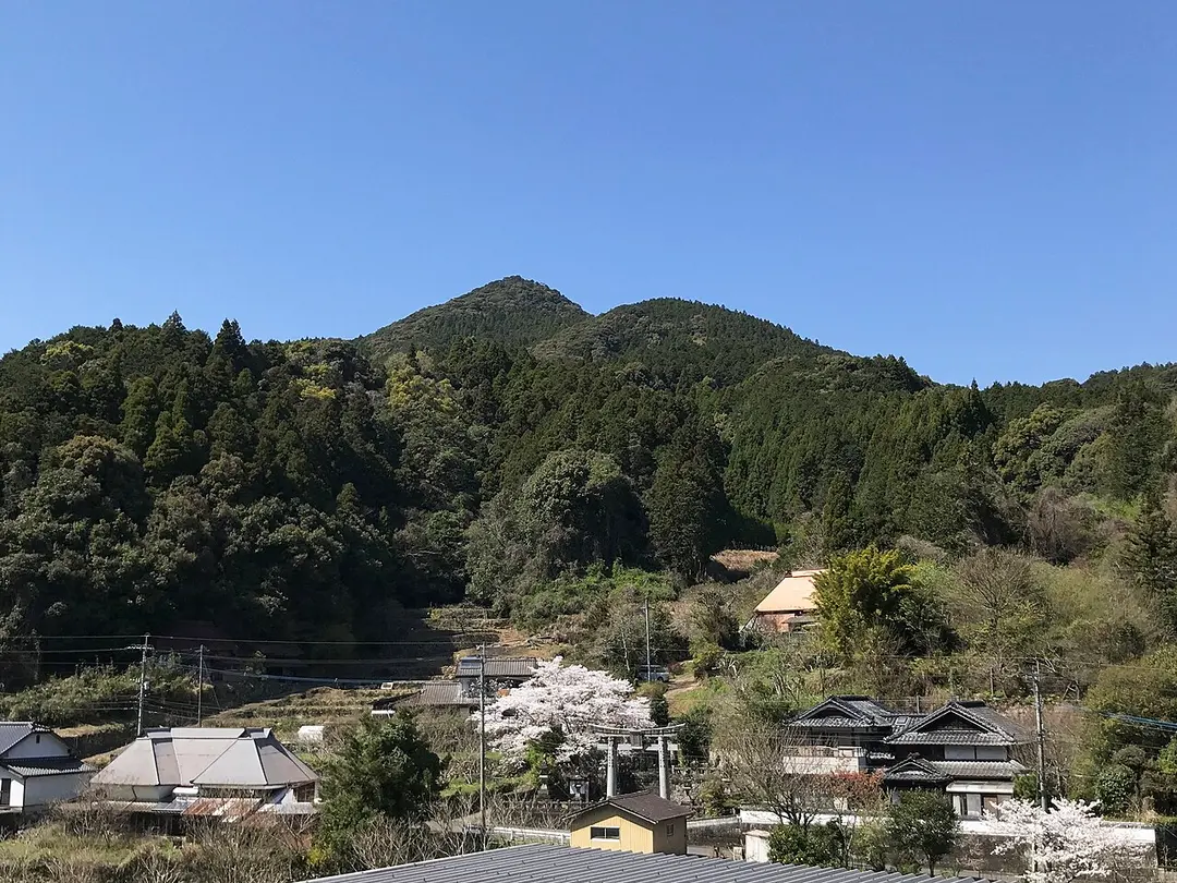 Mt. Tosen