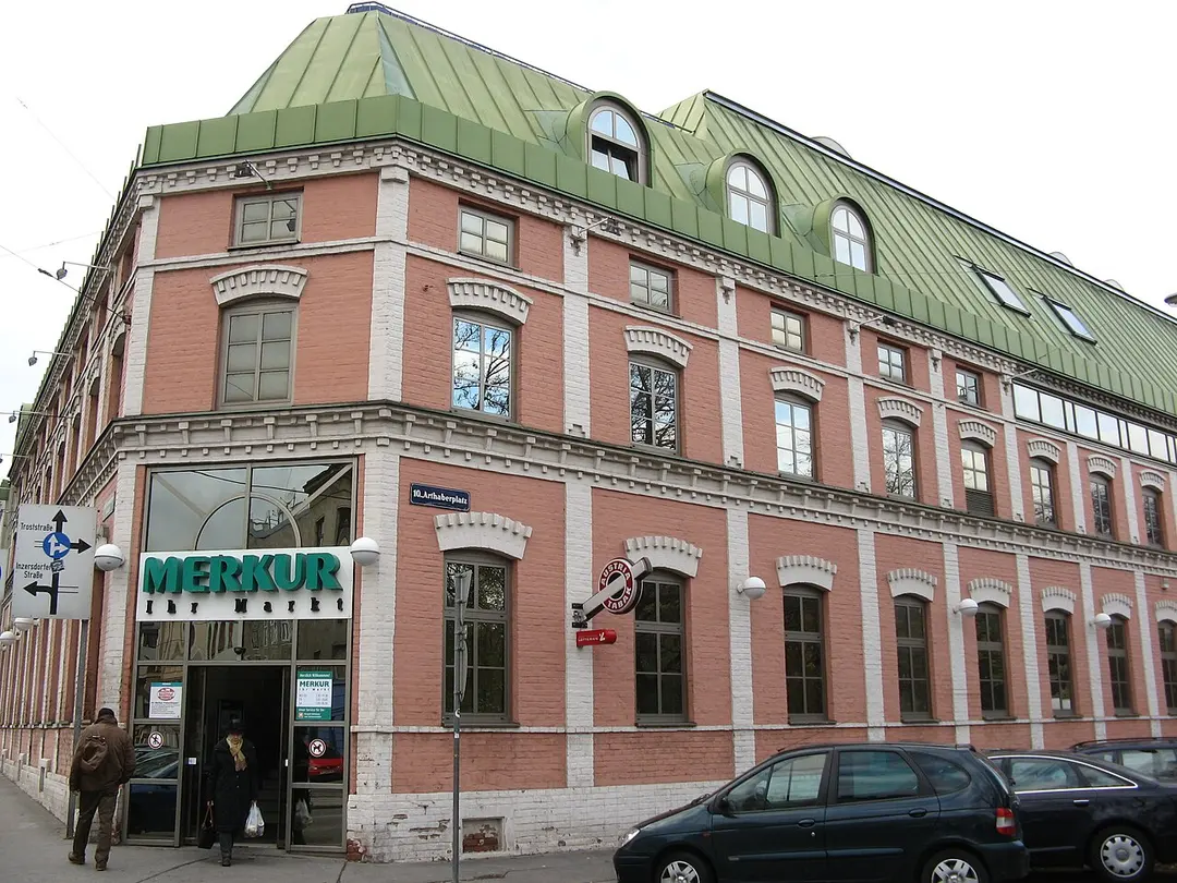 Arthaberplatz
