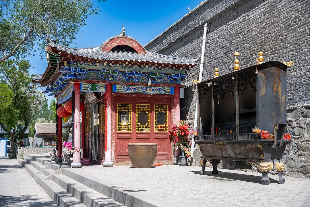 Haibao Pagoda Temple