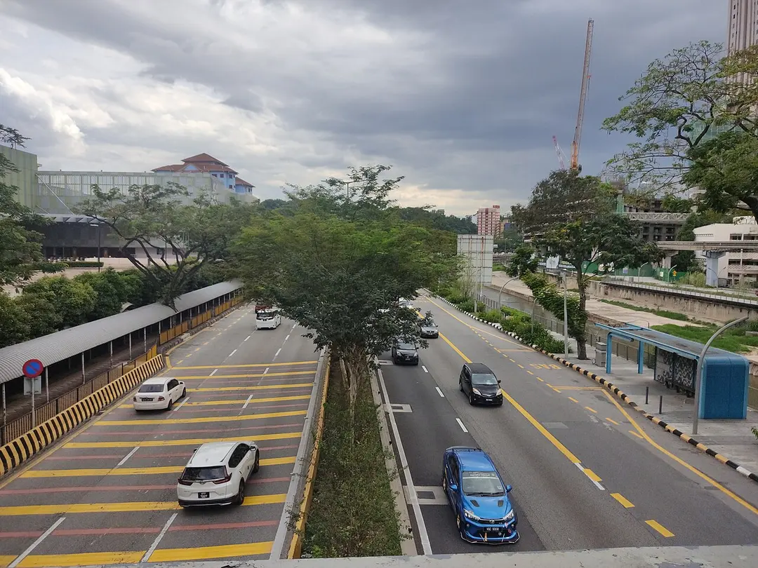 Jalan Syed Putra