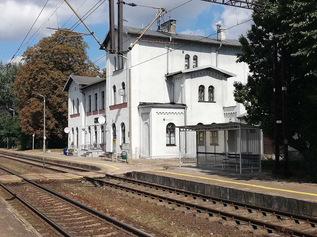 Czerniewice train station