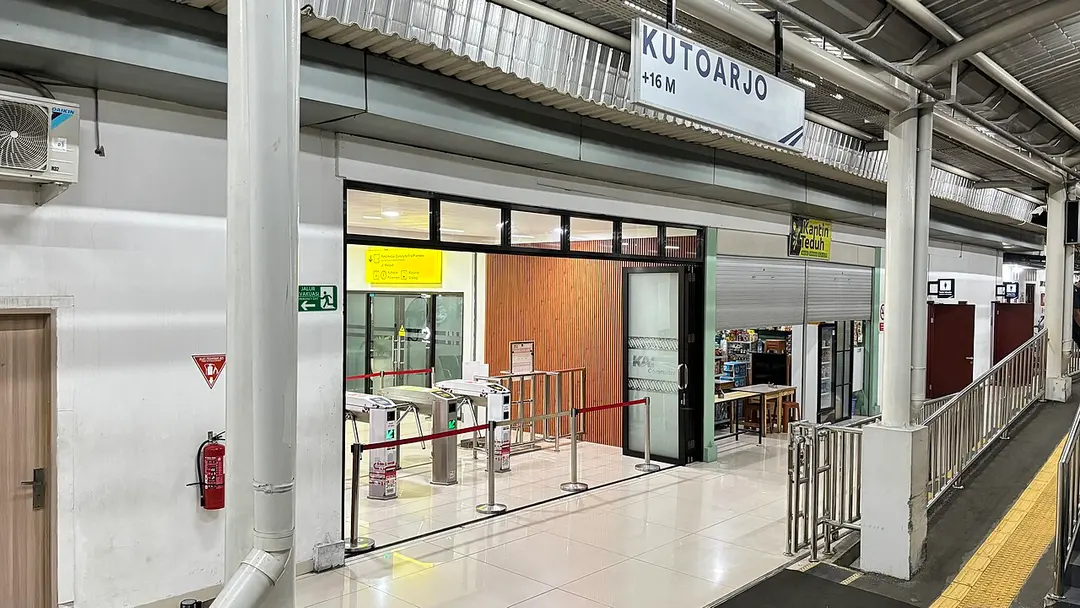 Kutoarjo railway station