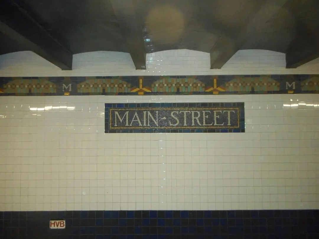 Flushing–Main Street