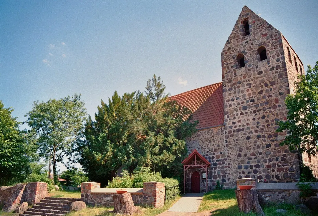 Dorfkirche Schermen