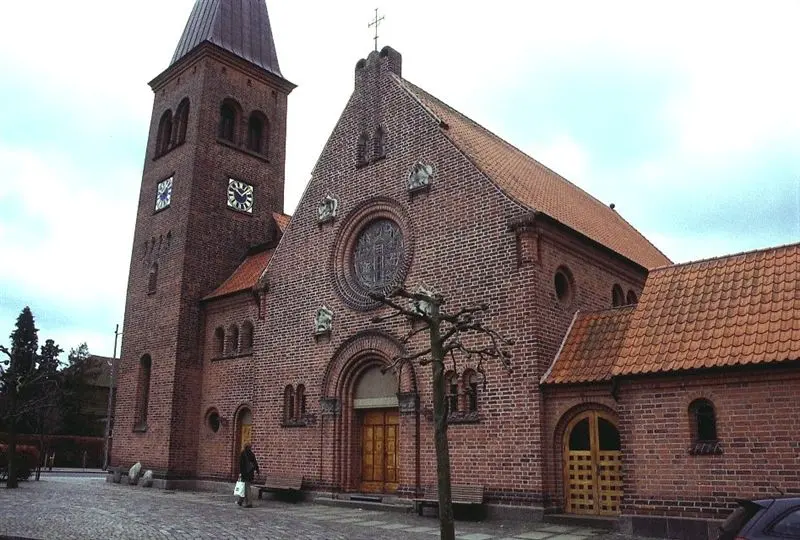 Skovshoved Church