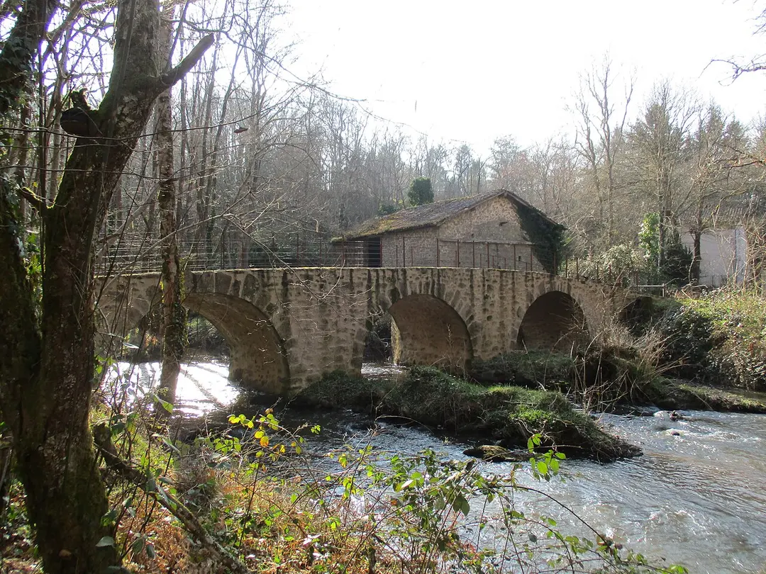 Pont de Lascaux