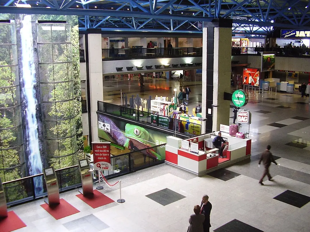 Flughafen Afonso Pena