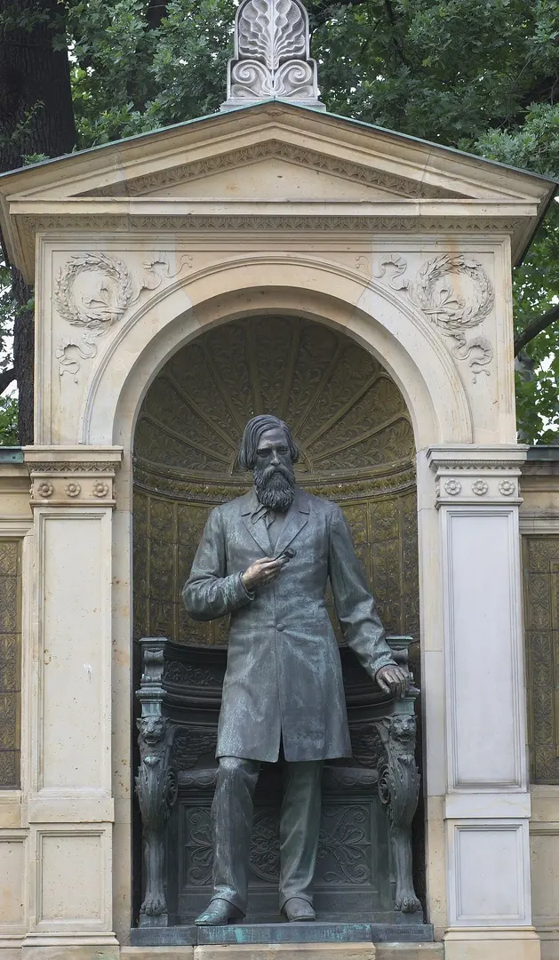 Albrecht-von-Graefe-Denkmal
