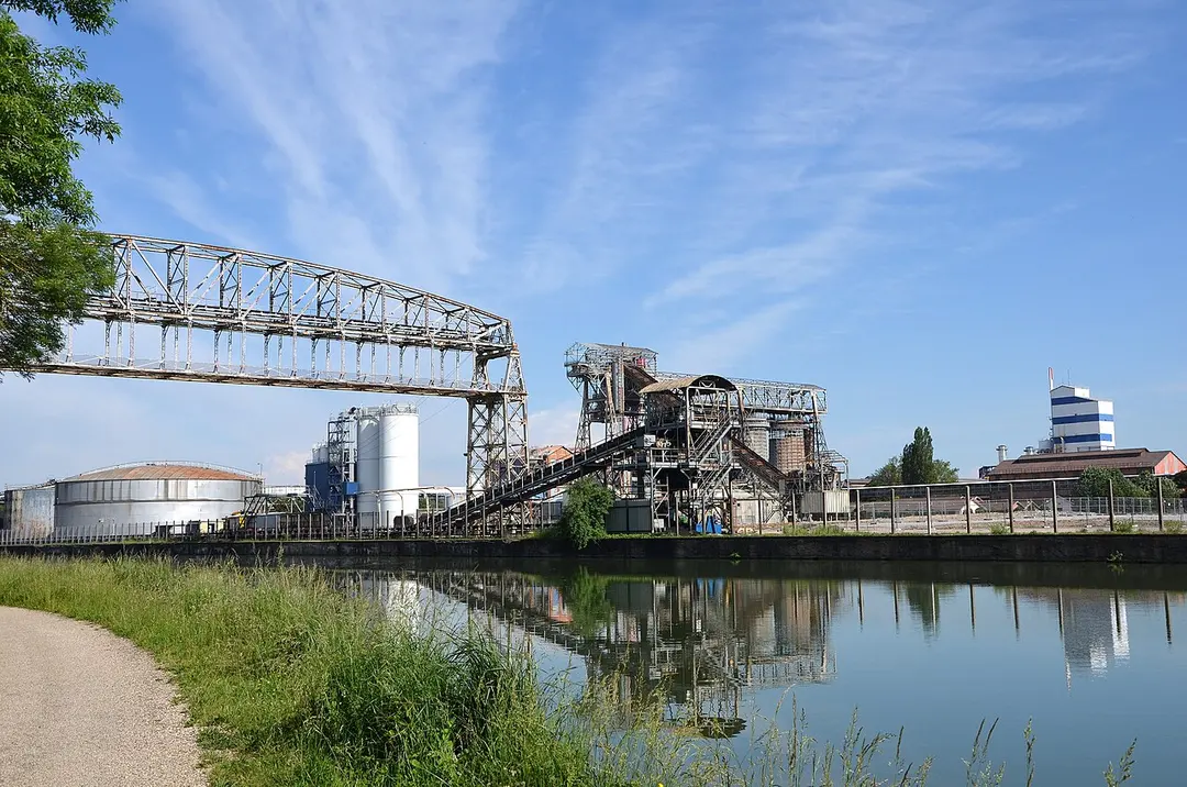 Usine Solvay de Tavaux