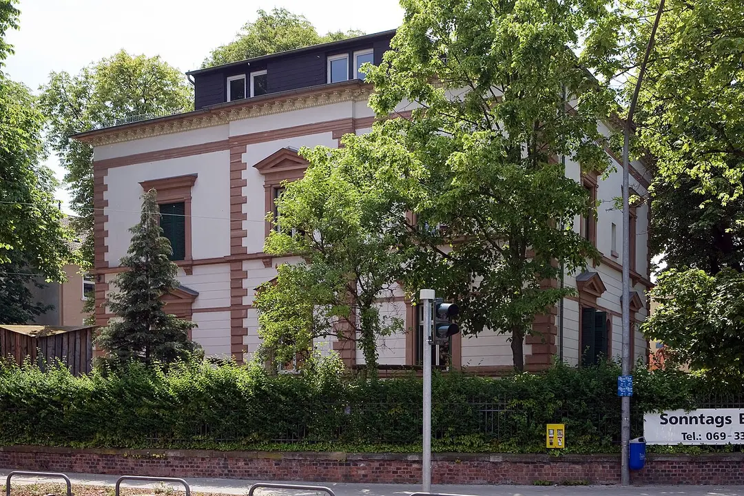 Emmerich-Josef-Straße