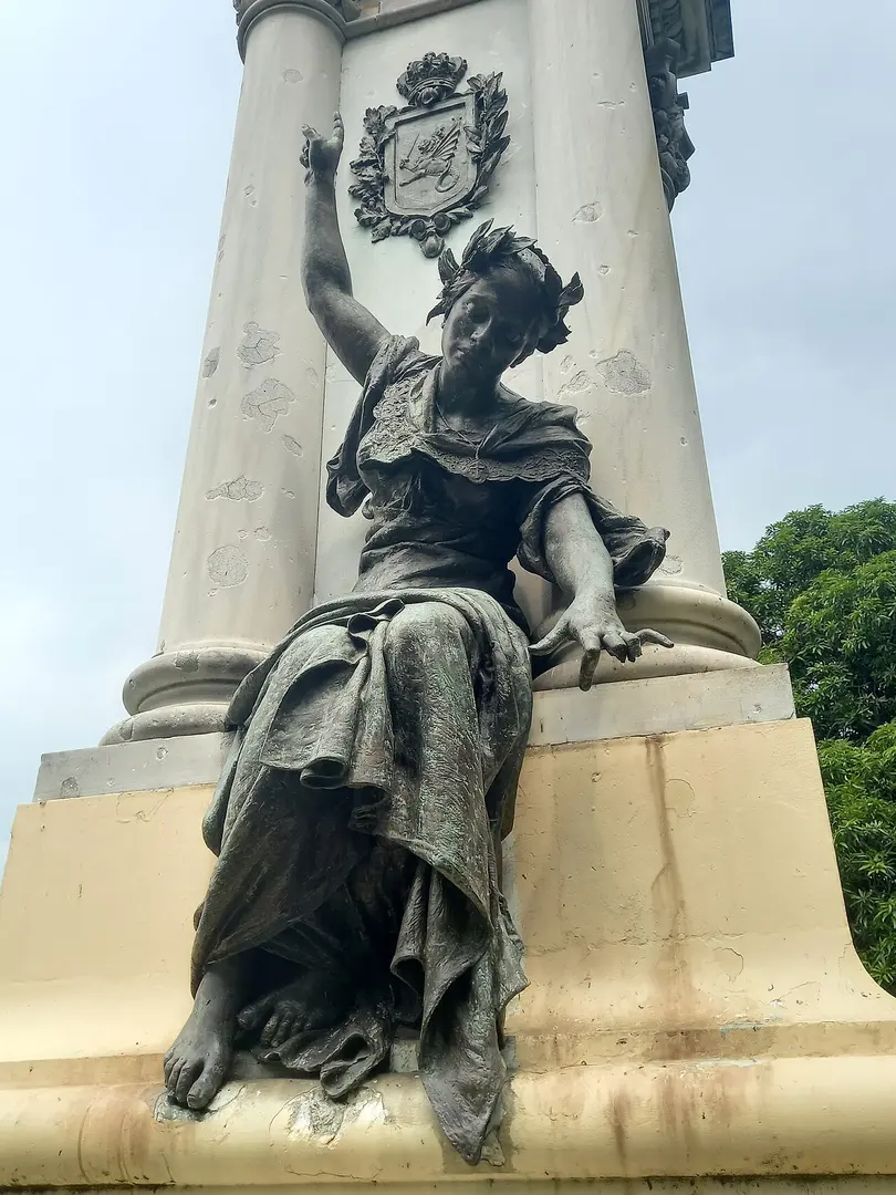 Legazpi–Urdaneta Monument