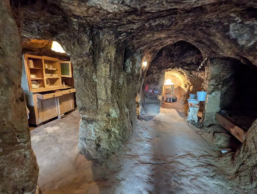 Höhlenwohnungen Langenstein