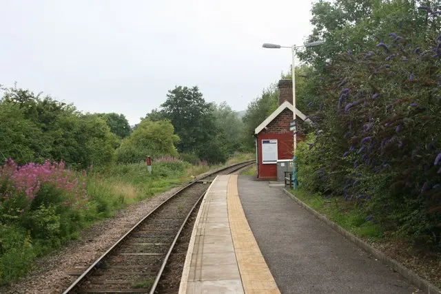 Commondale railway station