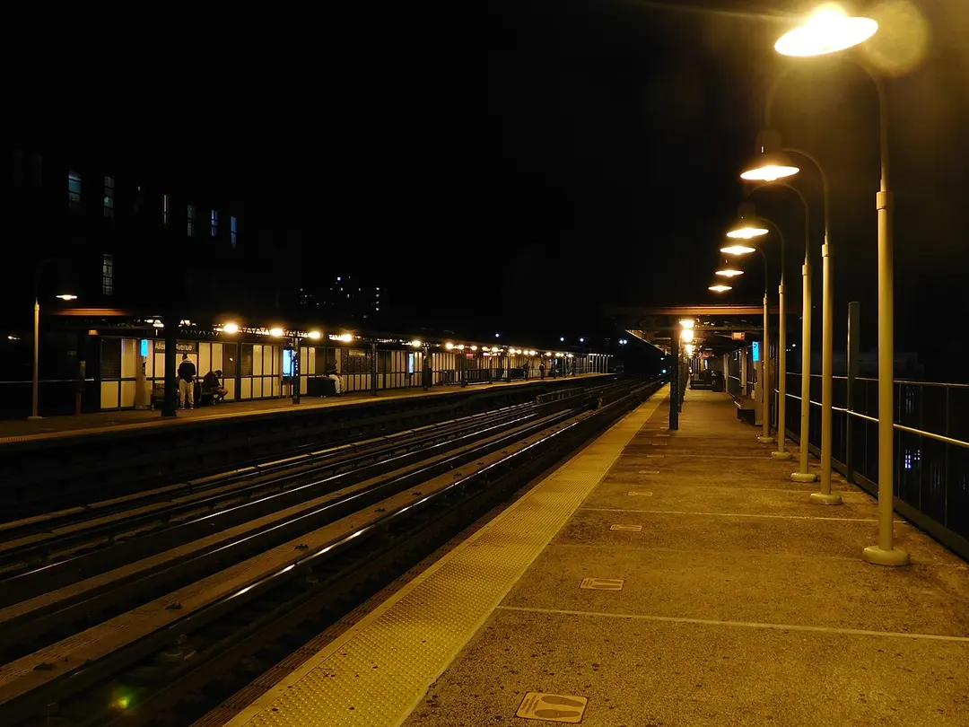Allerton Avenue