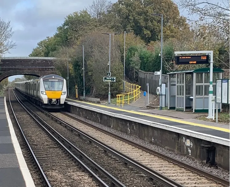 Faygate railway station