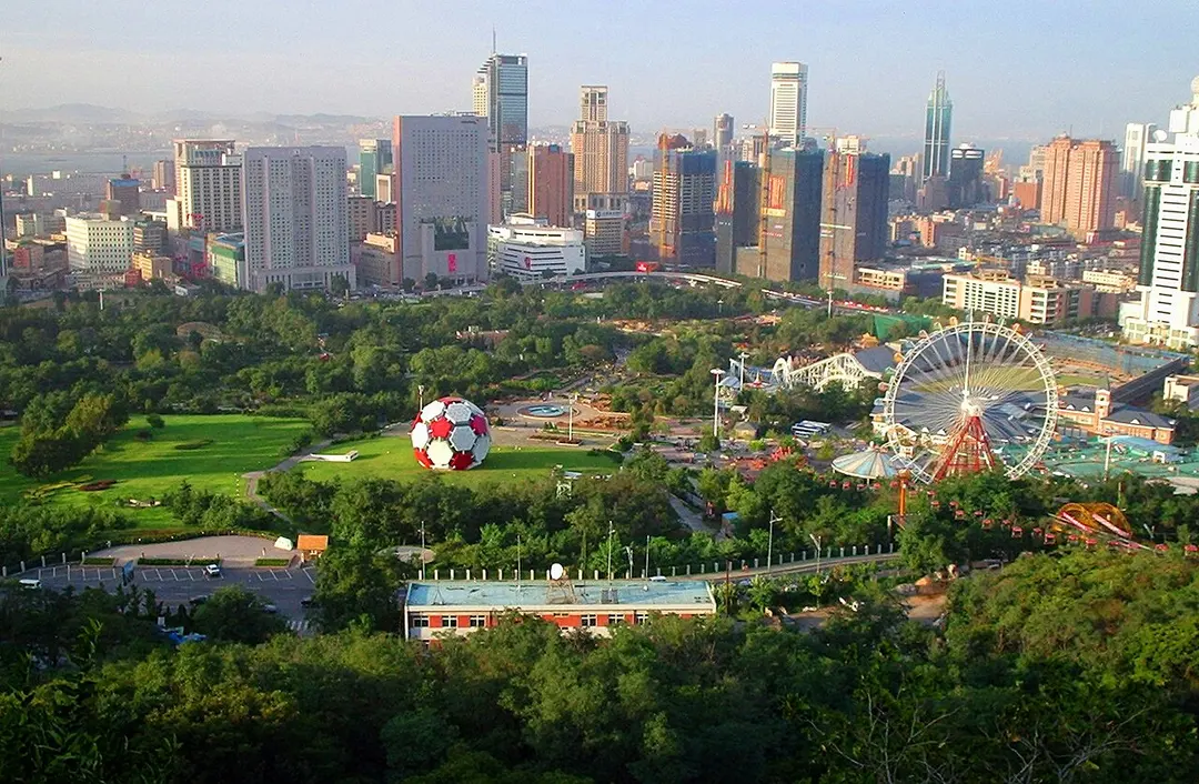 Dalian Laodong Park