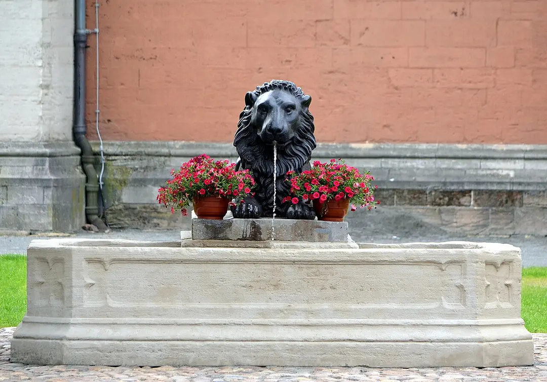 Löwenbrunnen
