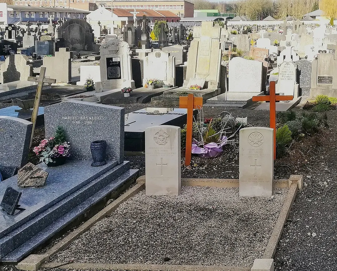 Annappes Churchyard