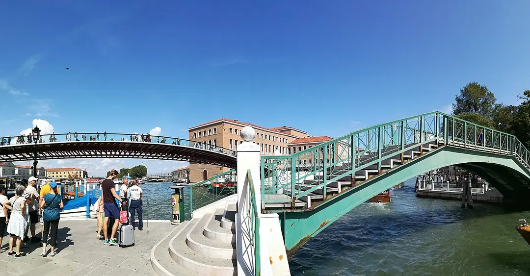 Ponte della Costituzione