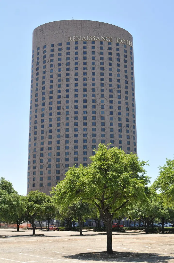 Renaissance Dallas Hotel