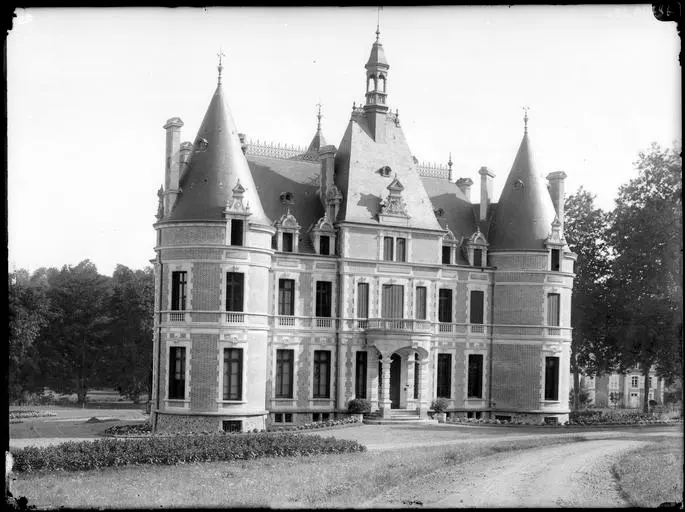 Château de la Cour