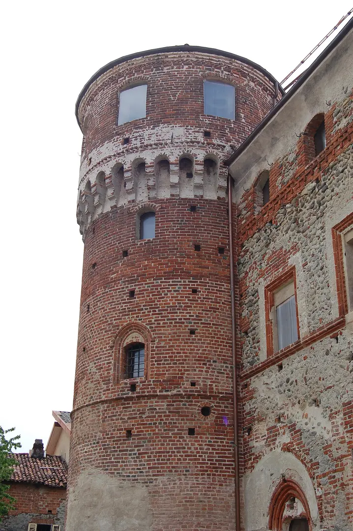 Castello di Ozegna