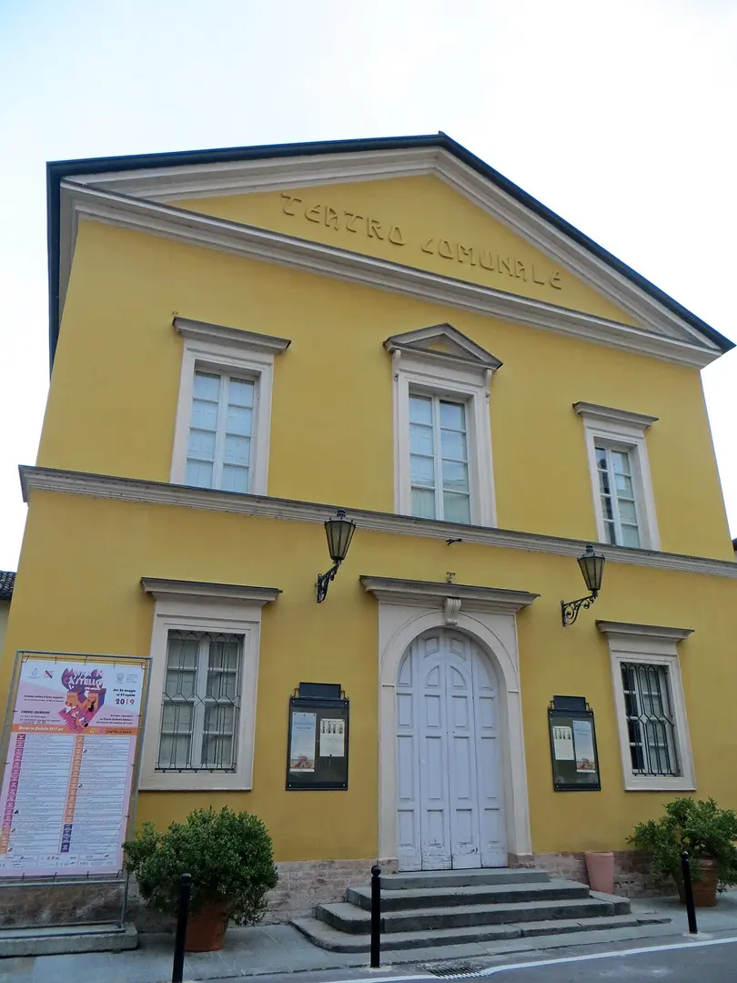 Teatro Pompeo Piazza