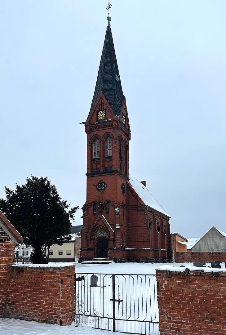 Dorfkirche Bias