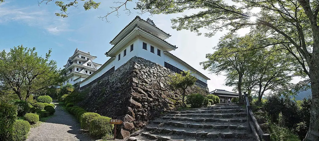 Gujō Hachiman Castle