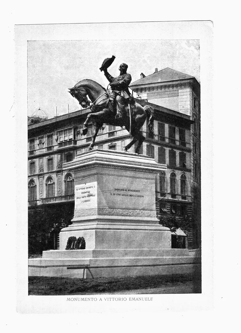 Statua a Vittorio Emanuele Secondo