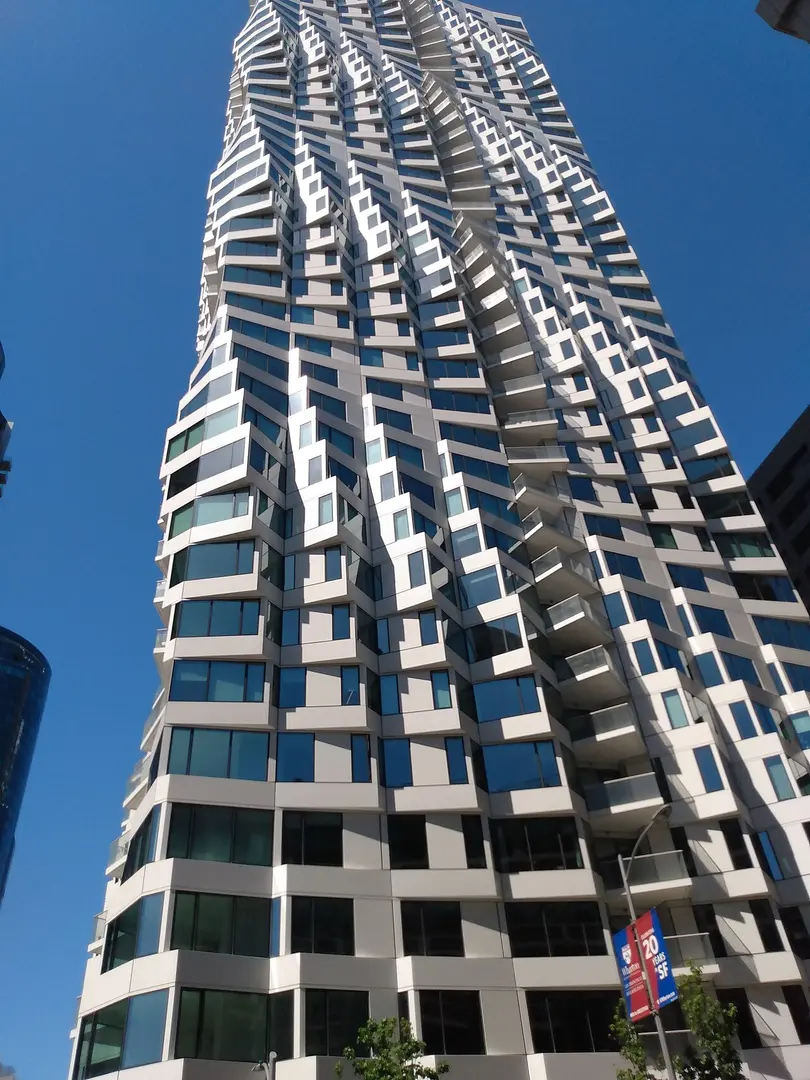 MIRA (building)