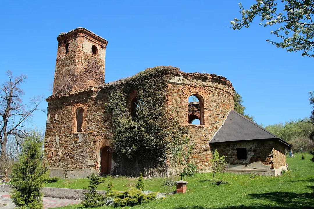 Ruine der St. Josef-Kirche