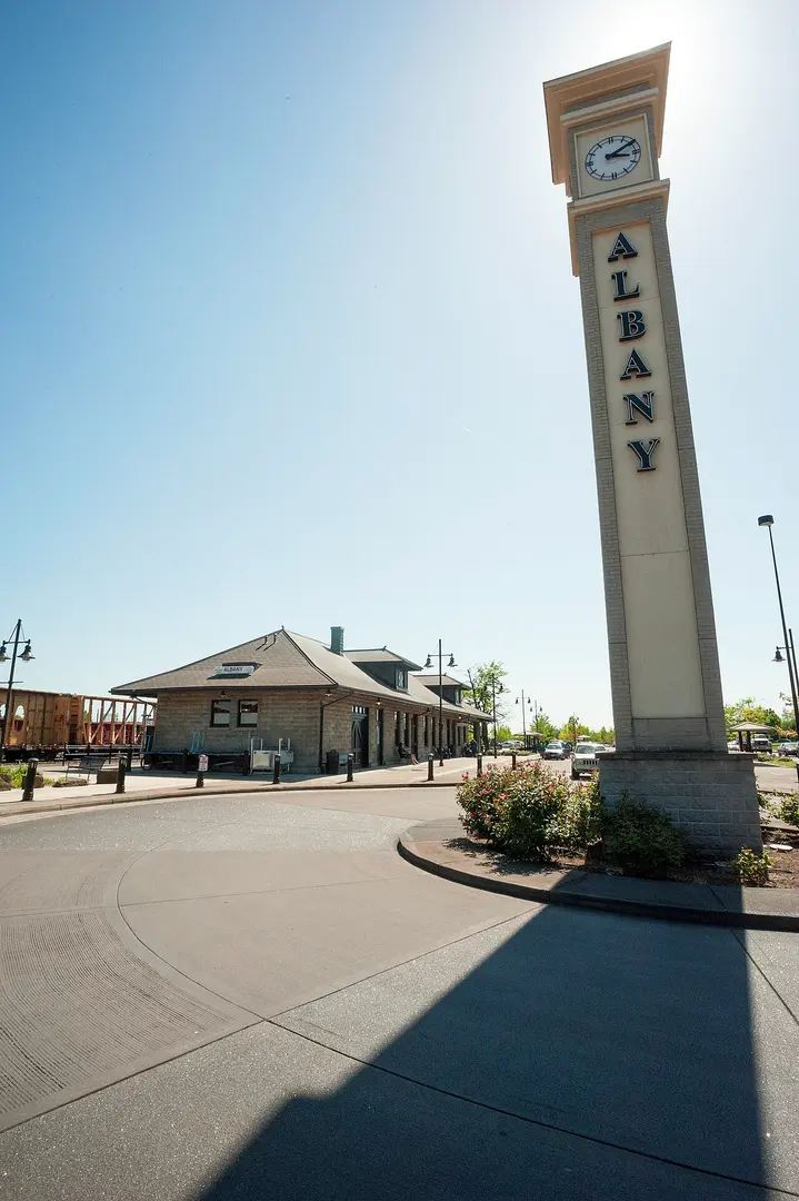 Albany station