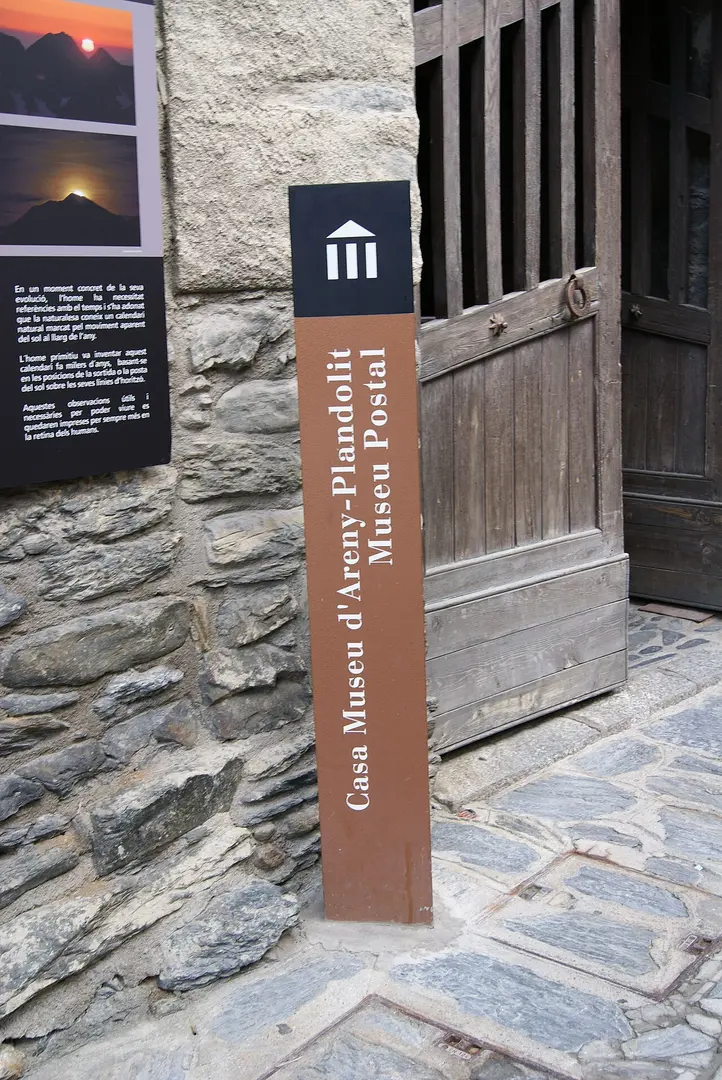 Casa d'Areny-Plandolit