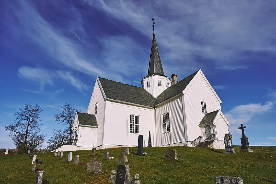 Vardal Church