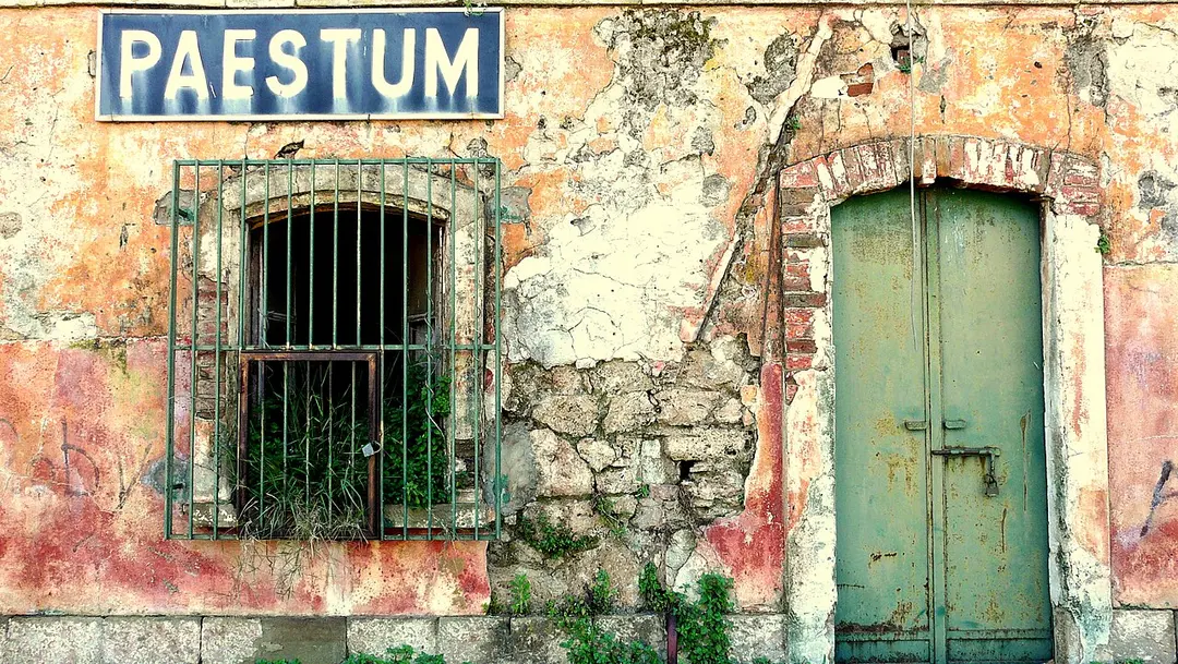 Paestum railway station