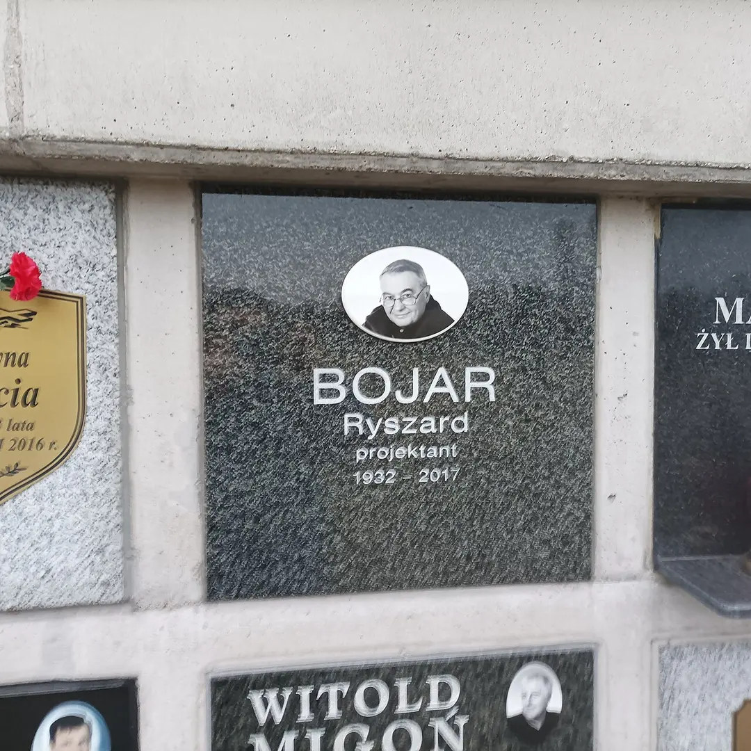 Northern Communal Cemetery in Warsaw