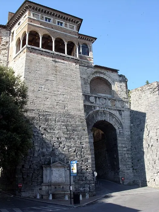 Arco Etrusco