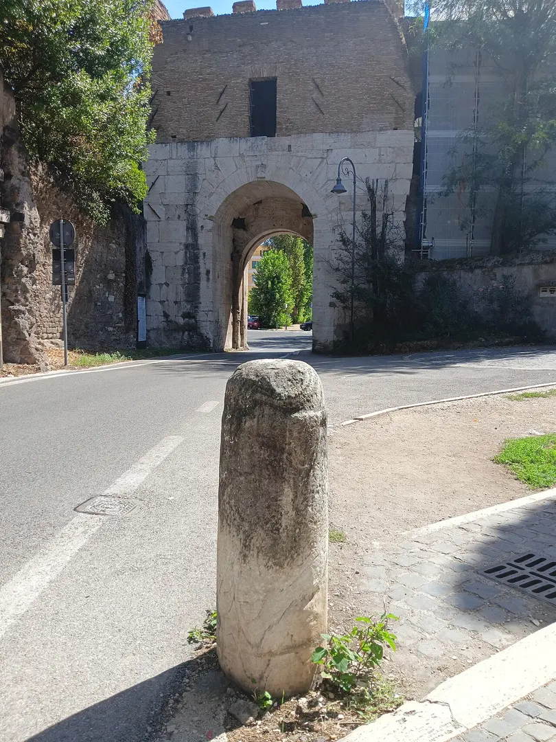 Porta Latina