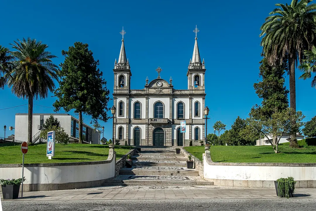 Igreja Matriz de Paredes