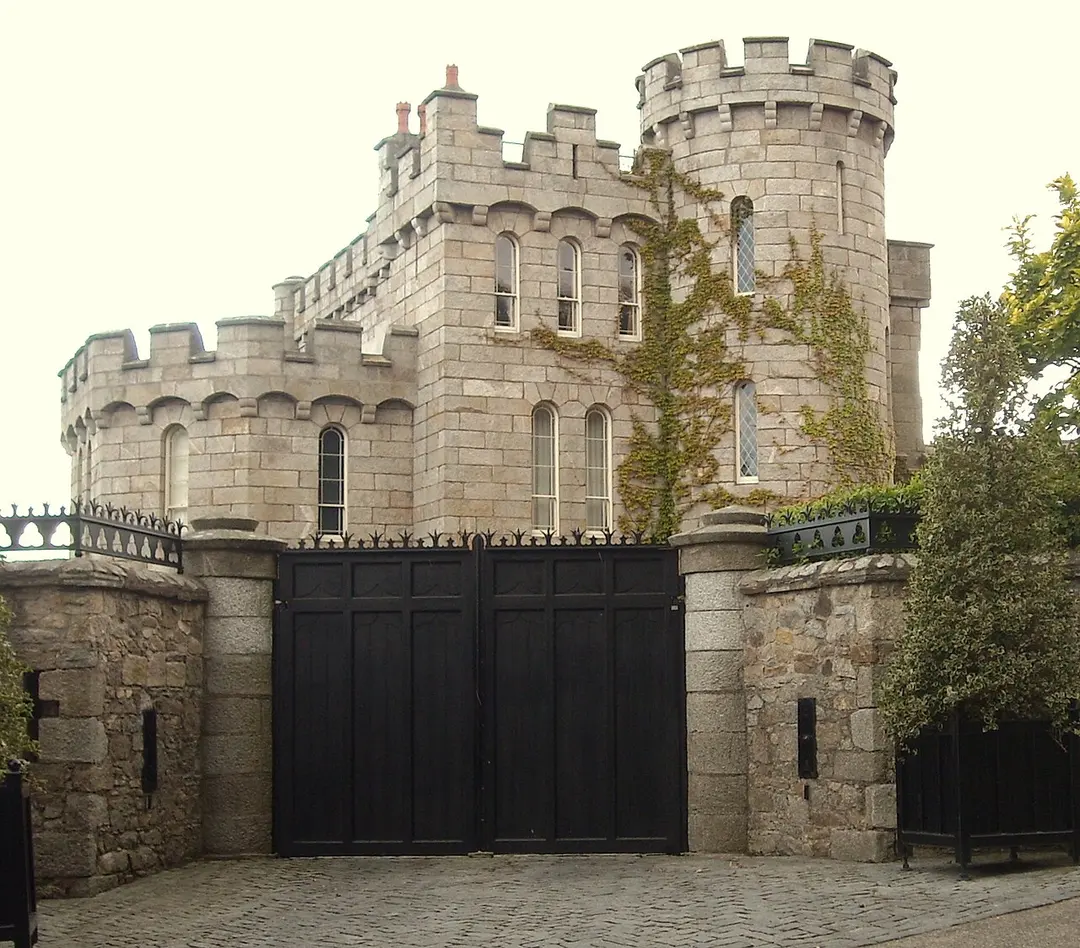 Manderley Castle
