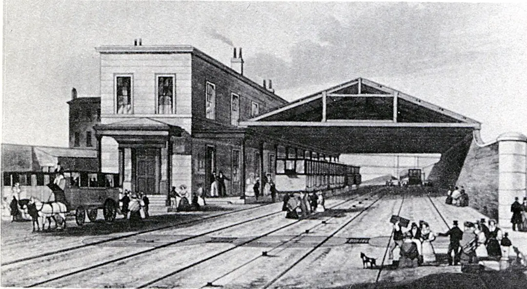 Crown Street railway station