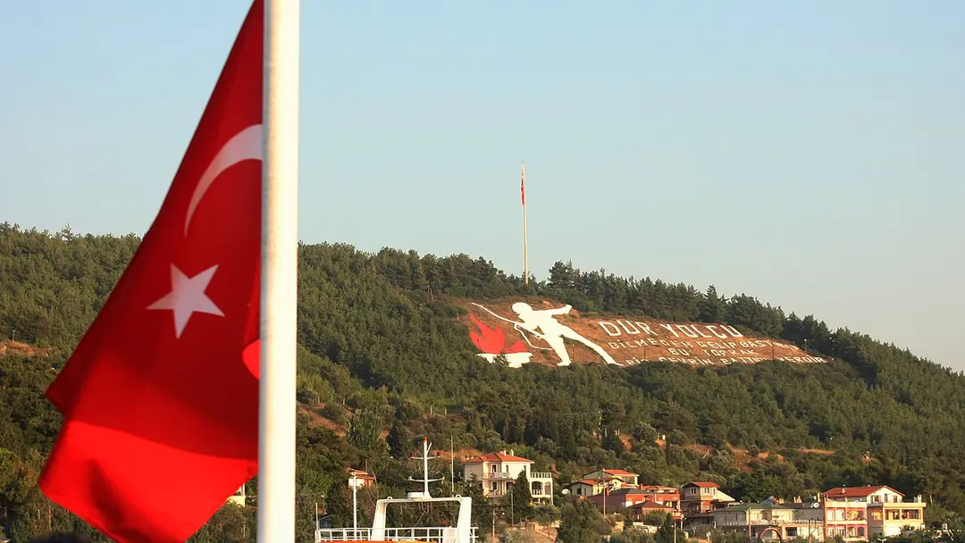 Dur Yolcu