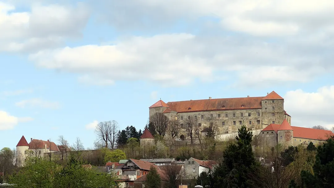 Burg Neulengbach